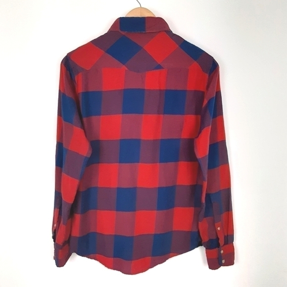 JACHS Girlfriend | DEA Flannel Shirt - Picture 3 of 5
